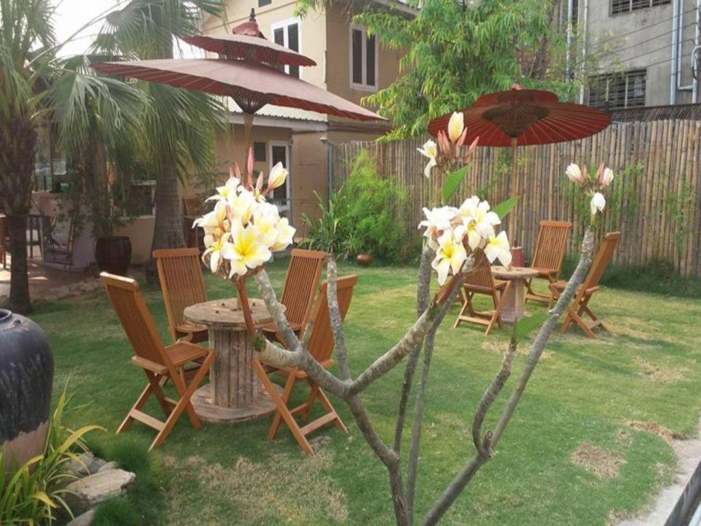 Kyi Tin Hotel Мандалей Екстериор снимка